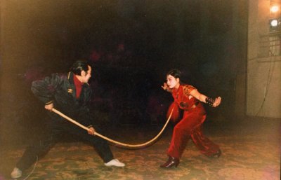 Жесткий цигун (инь-цигун). Соревнования по инь-цигун в Пекине. 1982г.