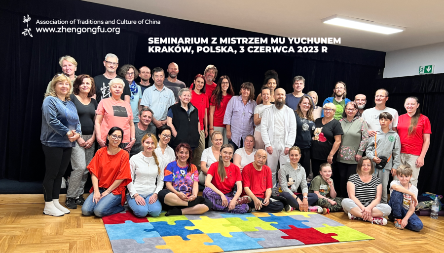 Mu Yuchun, team, Volodymyr Fedortsov, Khazheyeva Zulfiya, Natasha Volkova, Poland, 2023, Organizer seminars in Krakow Dominika, students